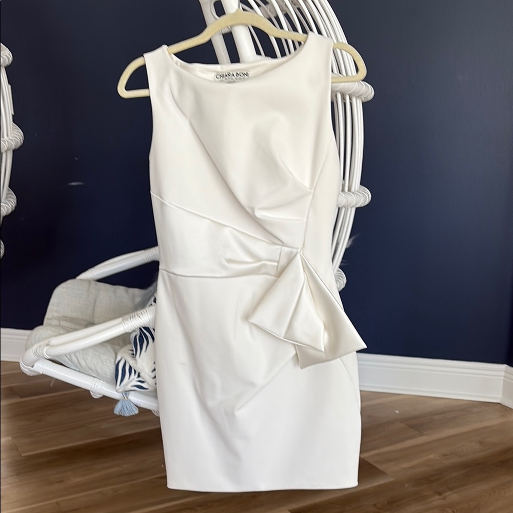 Chiara Boni Ivory Sleeveless Dress